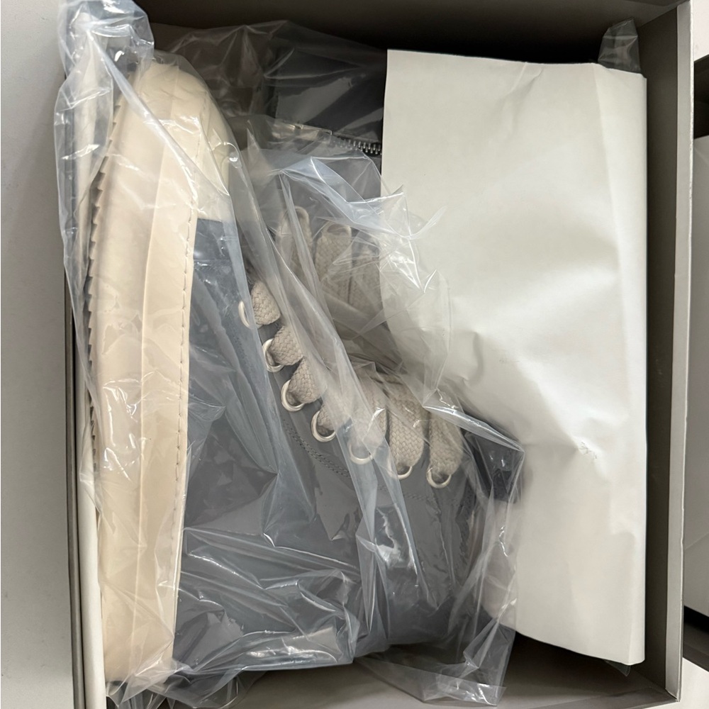 Rick Owens Gray High-Top Sneakers - Picture 8 of 8